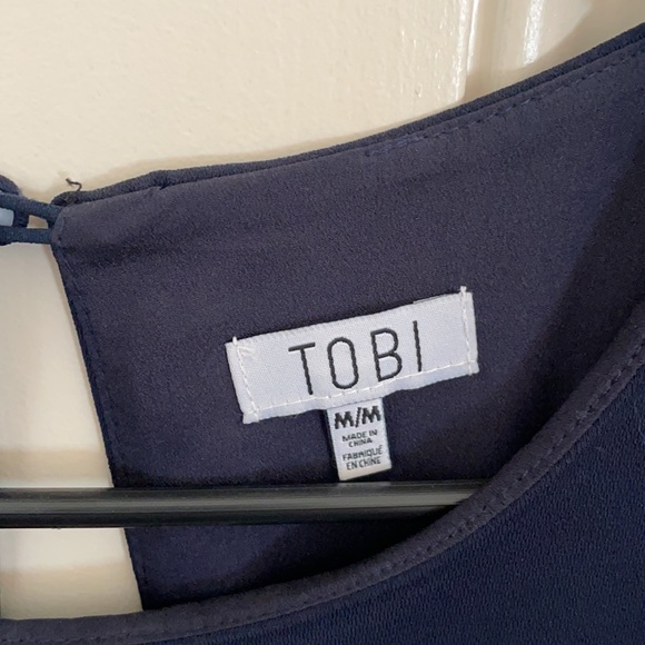 Medium tobi dress with open back - Picture 2 of 5